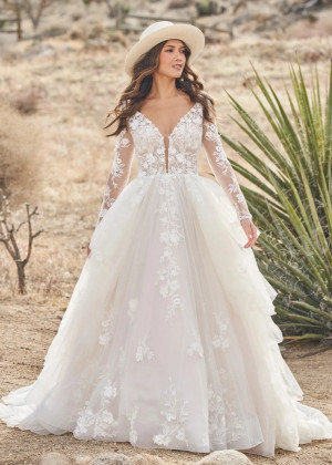 Long Sleeves Ivory 3D Lace Tulle Modern Wedding Dress